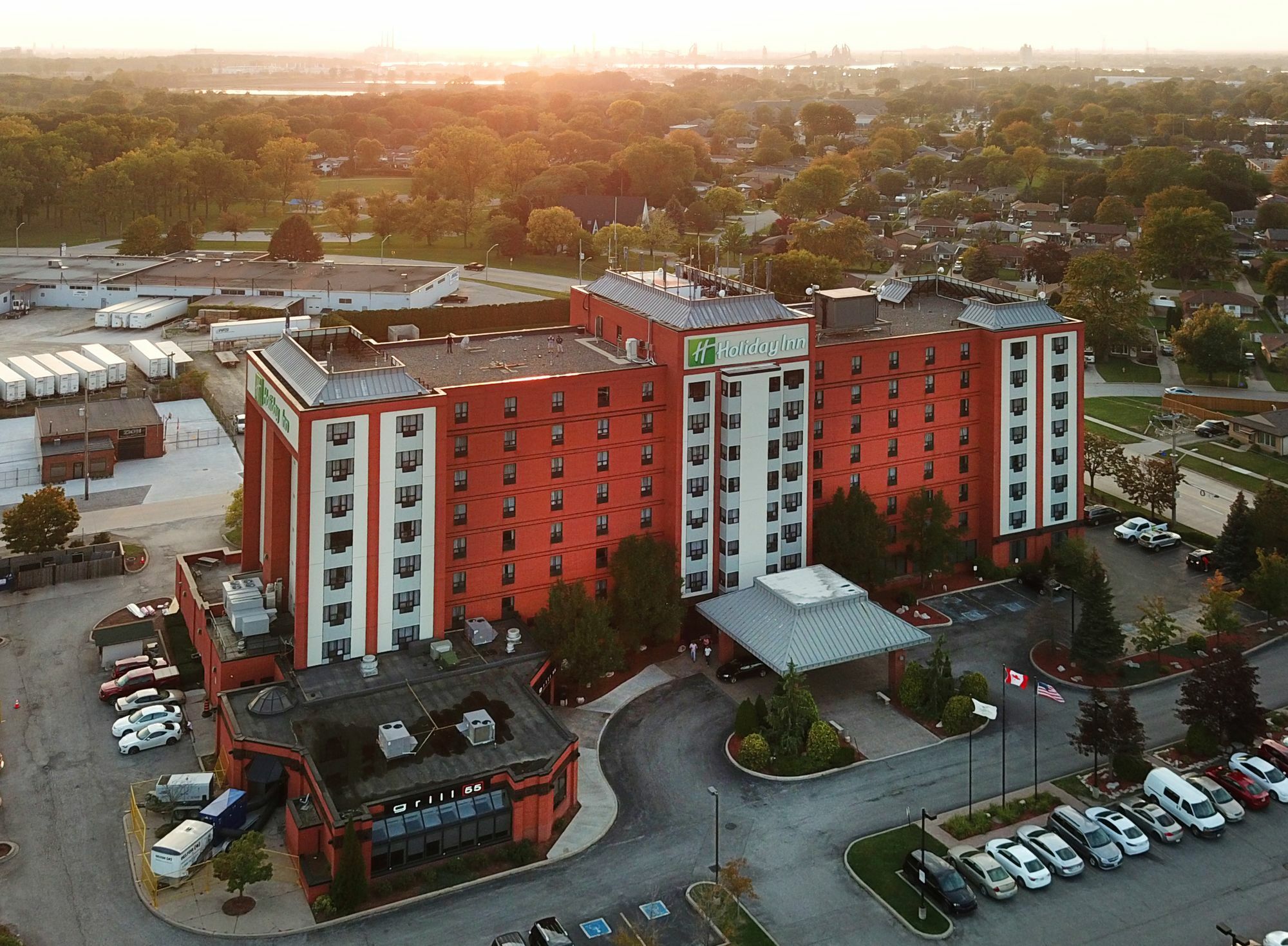 Holiday Inn Windsor - Ambassador Bridge By Ihg Exterior foto